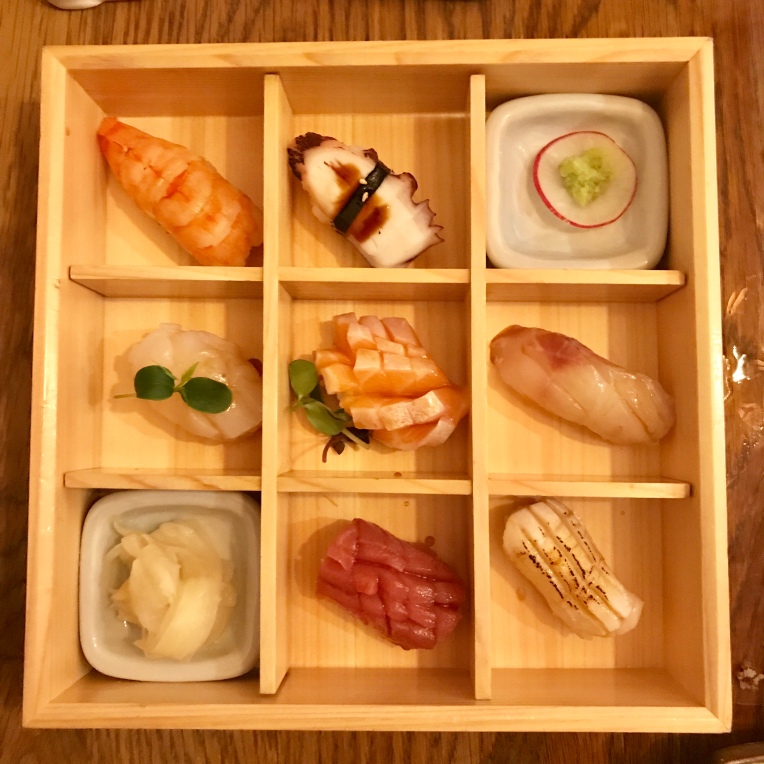 Sushi selection 7pcs